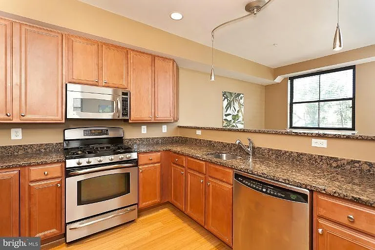 124 Station North Mews #B — Photo 15
