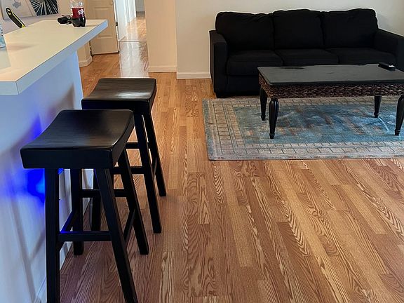 2nd image of 120 Spanish Oak Ct APT J