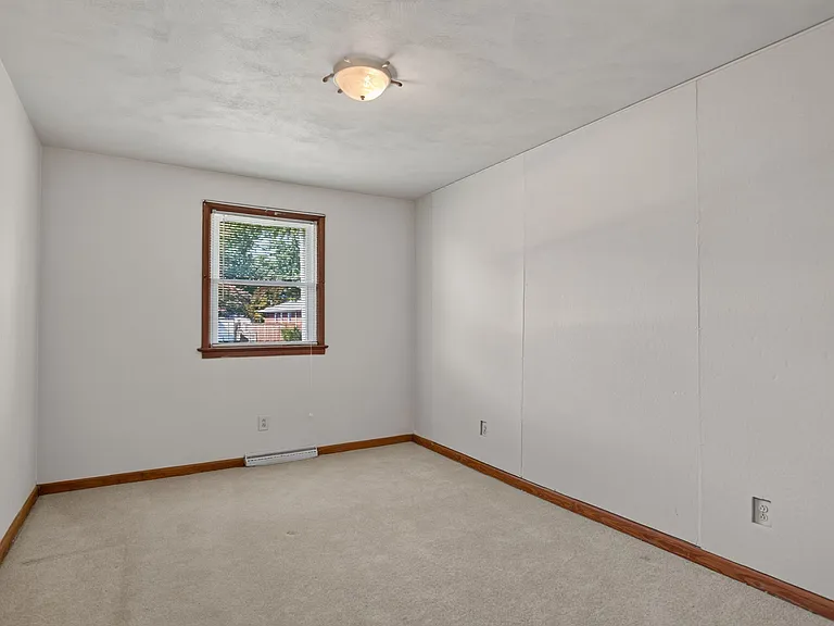 1020 Miles Standish Rd — Photo 18