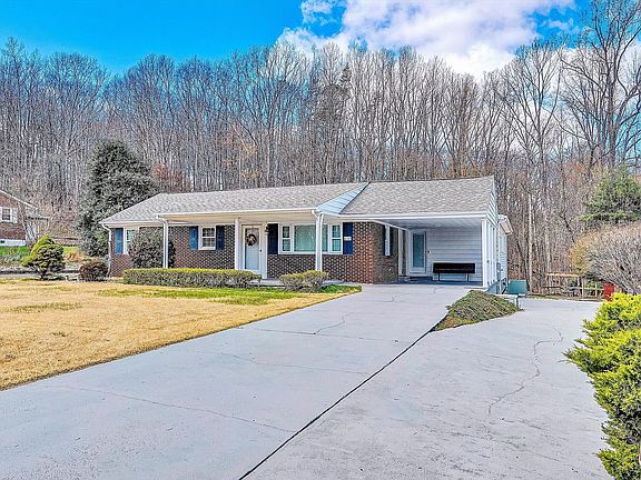 2nd image of 610 Murphy Rd