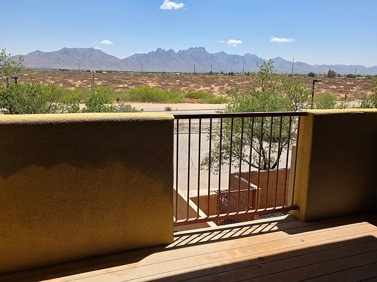 Jornada Town Homes — Photo 34