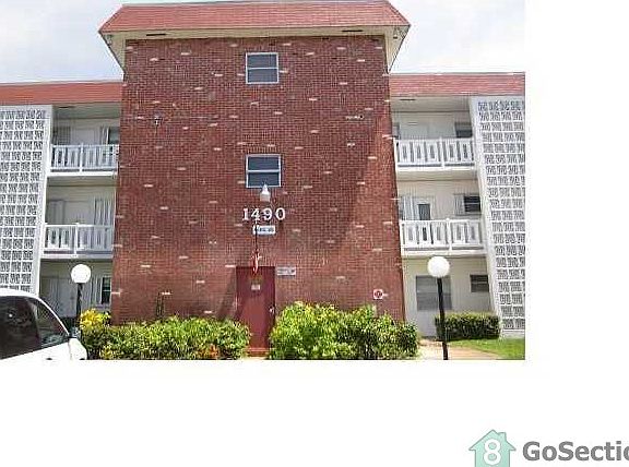 5th image of 1490 NW 19th Ct #B