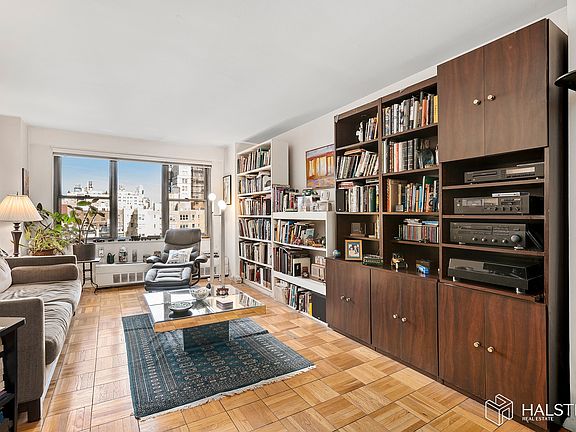 2nd image of 15 W 72nd St APT 11K