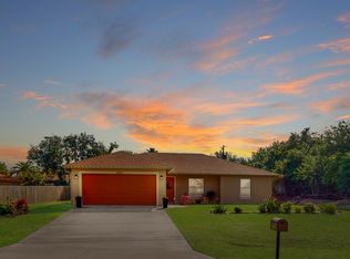 490 SW North Quick Cir, Port Saint Lucie, FL 34953