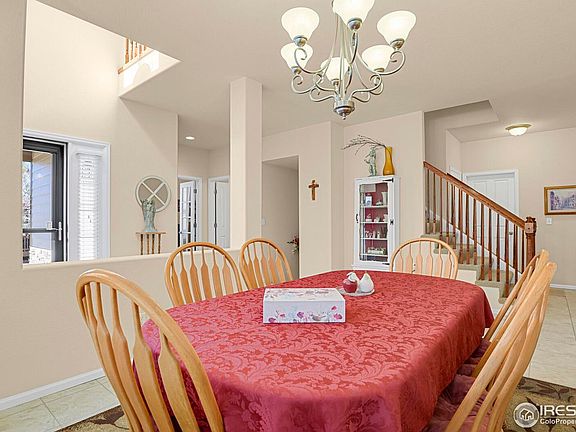 4th image of 1533 Bellflower Dr