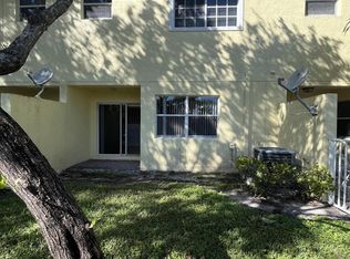 1207 Imperial Lake Rd, West Palm Beach, FL 33413