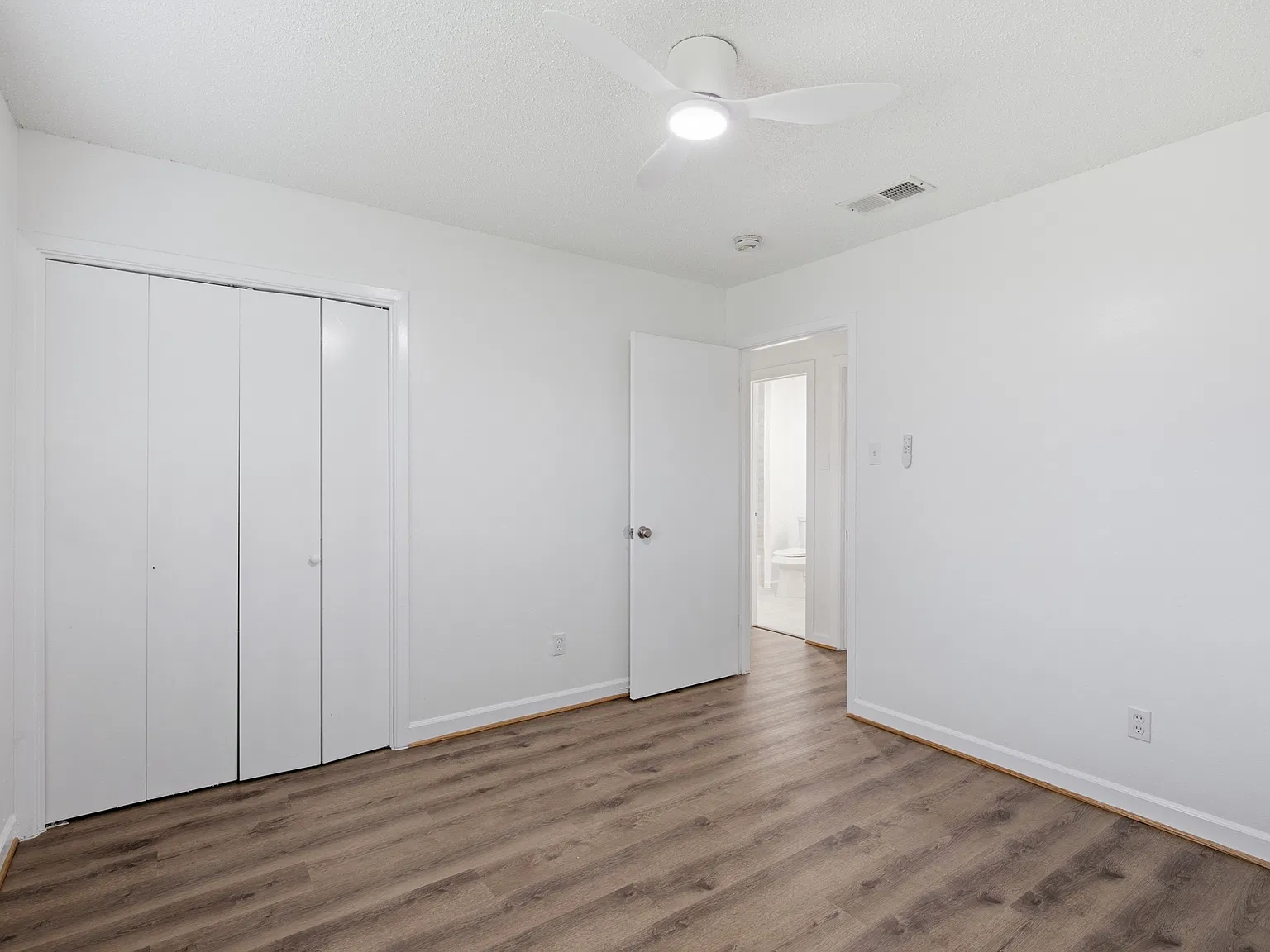 3 bed, 1671 sqft, $2,000 — Photo 4