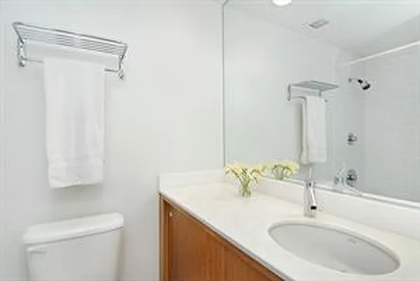 Rented by Douglas Elliman | media 24