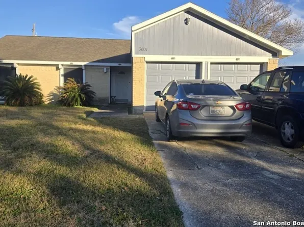 3001 Ocean Way, League City, TX 77573