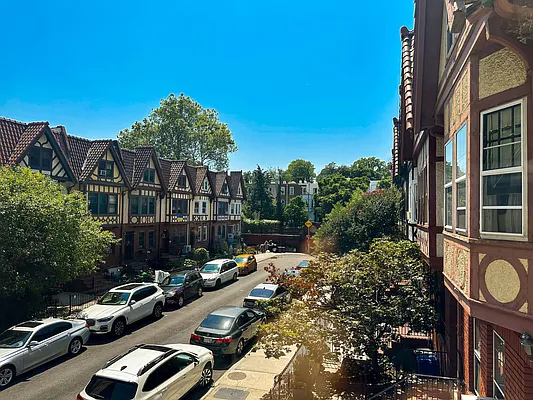 Rented by Skyward | media 15