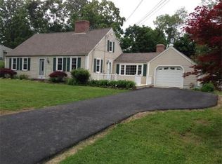 16 Arbor Ln, Wilbraham, MA 01095