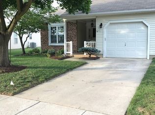 4 Hanover Ct, Mount Laurel, NJ 08054