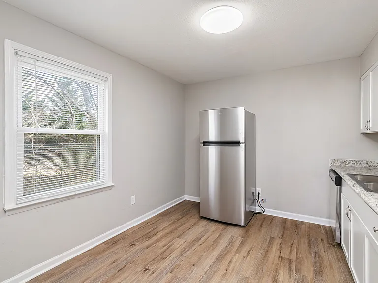 5608 Jacksboro Pike #4 — Photo 9