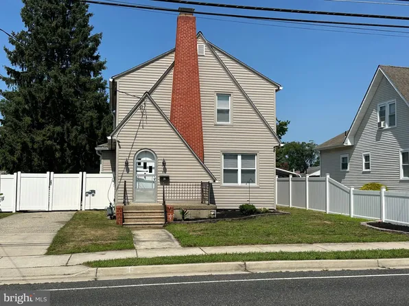 26 N Valley Ave, Vineland, NJ 08360