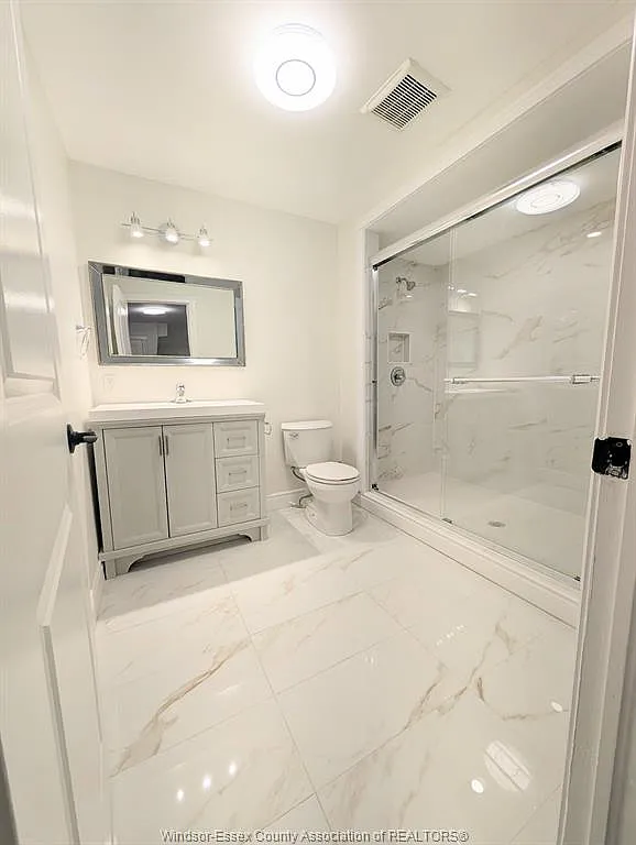 2 bed, $2,200 — Photo 4