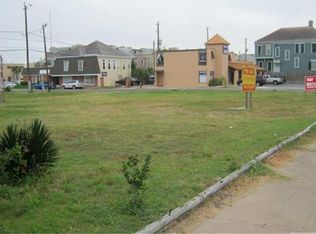 2108 Broadway St, Galveston, TX 77550