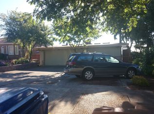 3018 26th Ave W, Seattle, WA 98199