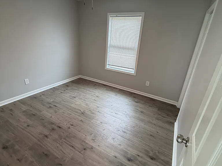 117 S Julia St — Photo 10