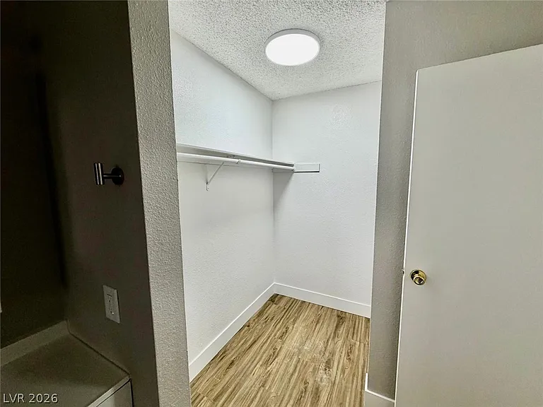 5187 Greene Ln #C — Photo 12