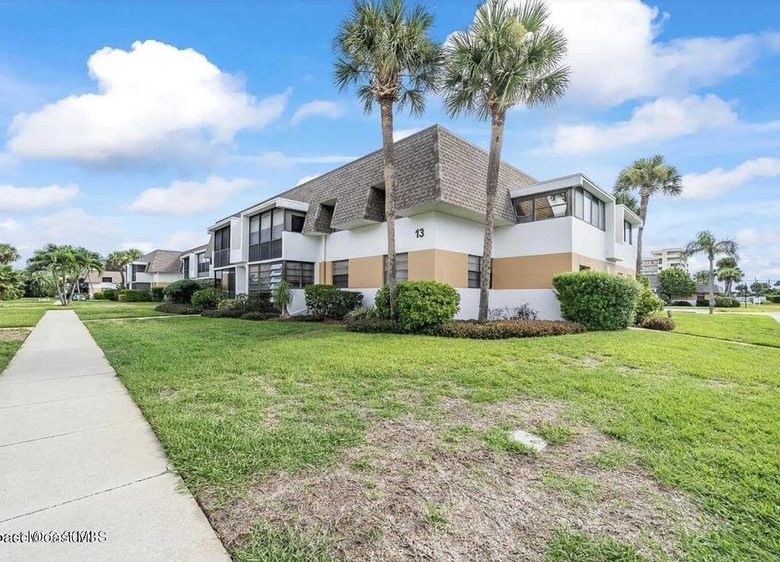 2 bed, 2.0 bath, 1131 sqft, $1,775 — Photo 2