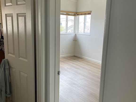 2nd image of 305 36th St Unit 1/2