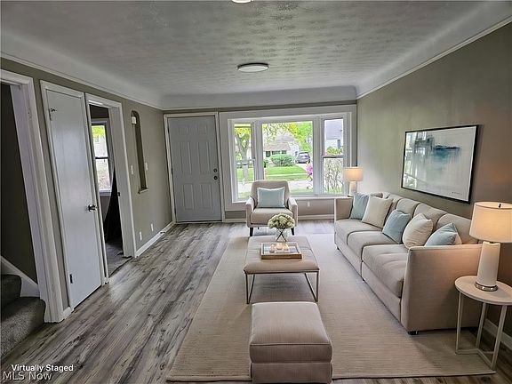 2nd image of 13508 Oakview Blvd