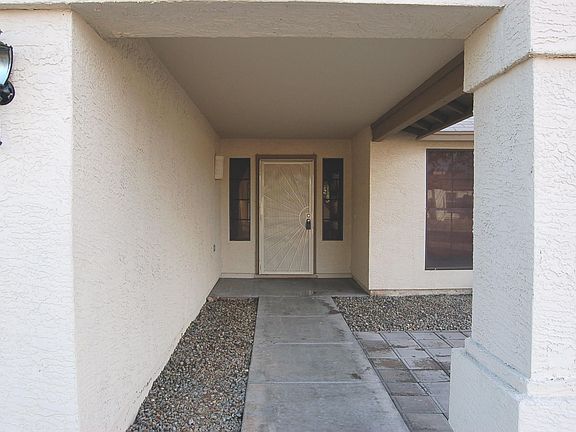 3rd image of 17638 N 42nd Ln