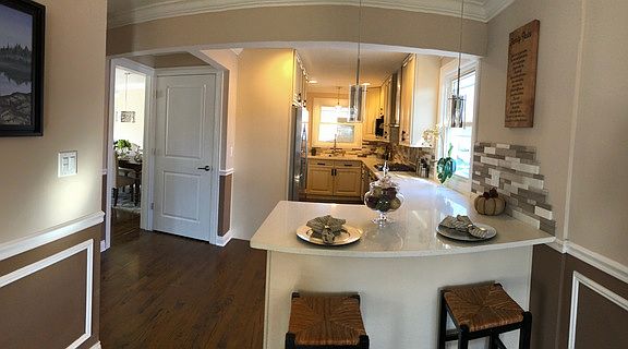 5th image of 9330 Karlov Ave