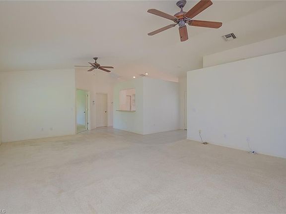 5th image of 15146 Palm Isle Dr