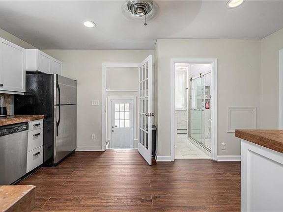 5th image of 24 Fruit Hill Ave
