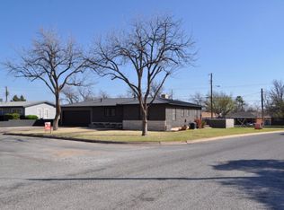 1700 Marvin St, Sweetwater, TX 79556