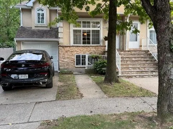 126 Jeanette Ave, Staten Island, NY 10312