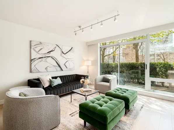 1471 Howe St, Vancouver, BC V6Z 1C2