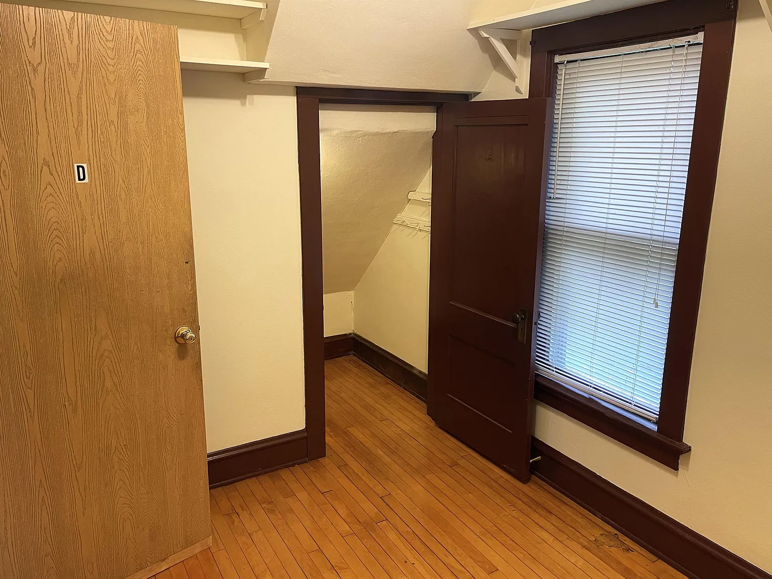 FLP 2029 Sherman Avenue - D — Photo 2