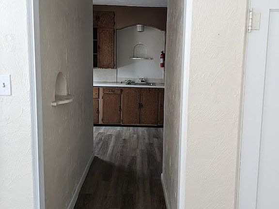 4th image of 125 N Water Ave #3
