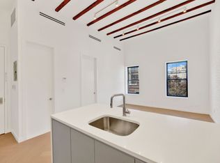 154 Franklin St APT 3R, Brooklyn, NY 11222