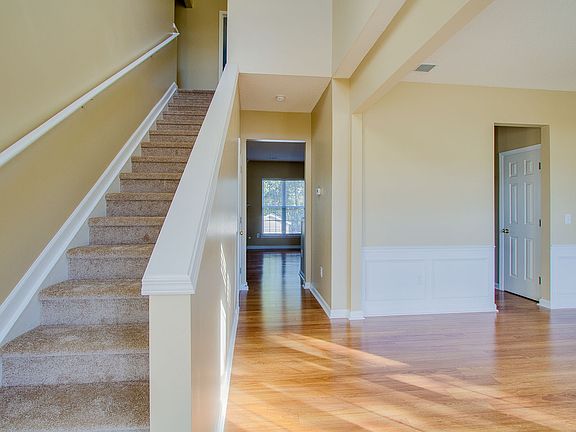 5th image of 322 Karsten Creek Dr