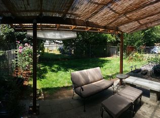 3009-3011 NE Cleveland Ave, Gresham, OR 97030