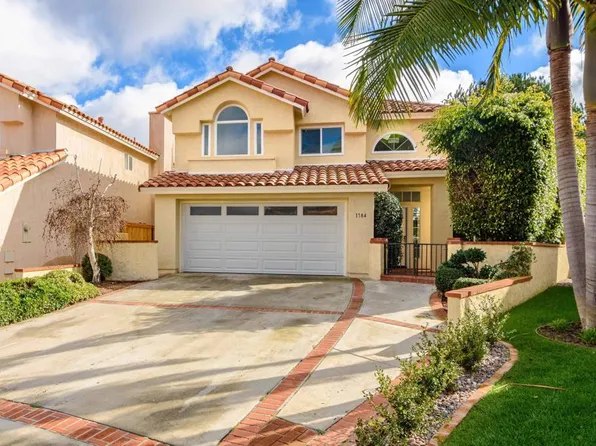 1784 Pinnacle Ct, Vista, CA 92081
