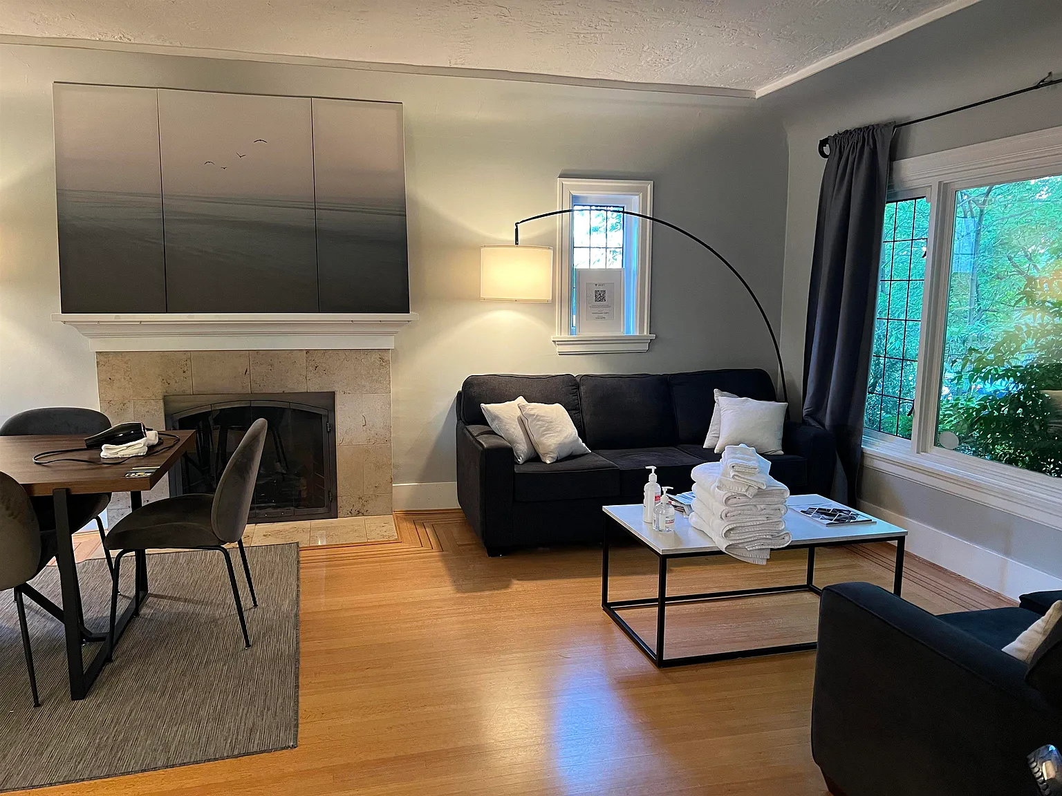 5 bed, 3053 sqft, $6,500 — Photo 2