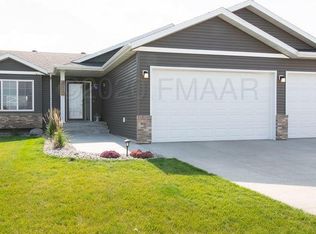 1323 29th Ave W, West Fargo, ND 58078