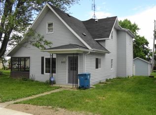 203 N Grand Ave, Ashley, IN 46705