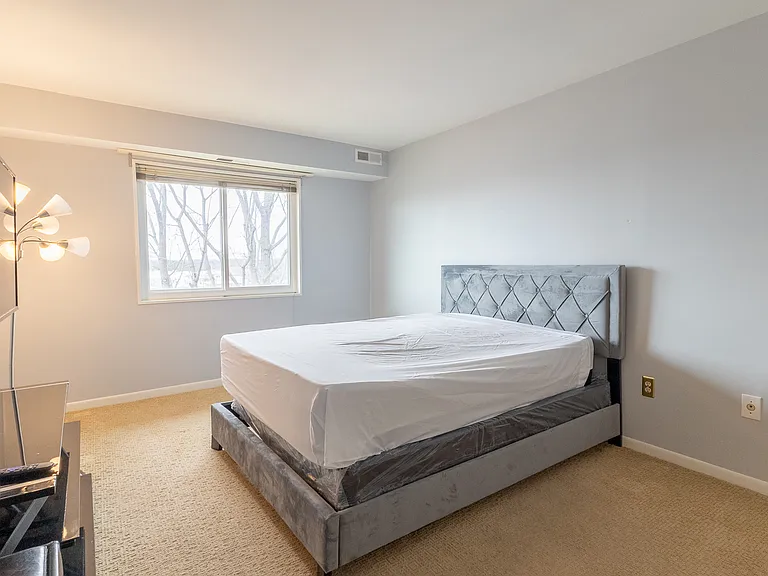 1747 Edgewood Hill Cir #203 — Photo 8