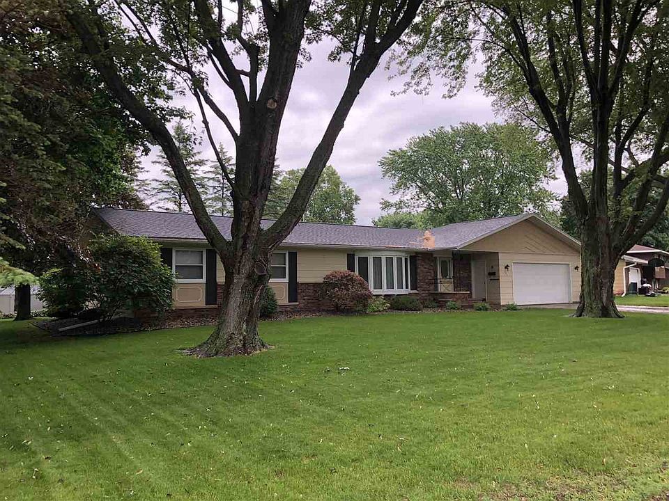 1st image of 203 E Legion St