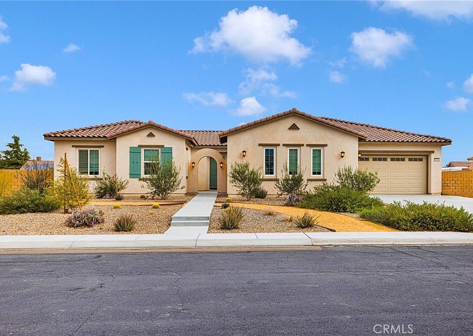 1st image of 12925 Davona Dale Rd