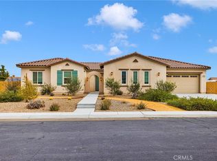 12925 Davona Dale Rd, Apple Valley, CA 92308