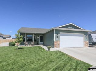 1940 Inca Trl, Bar Nunn, WY 82601