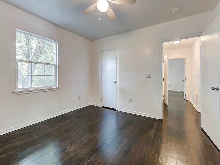 2416 SW 33rd St — Photo 21