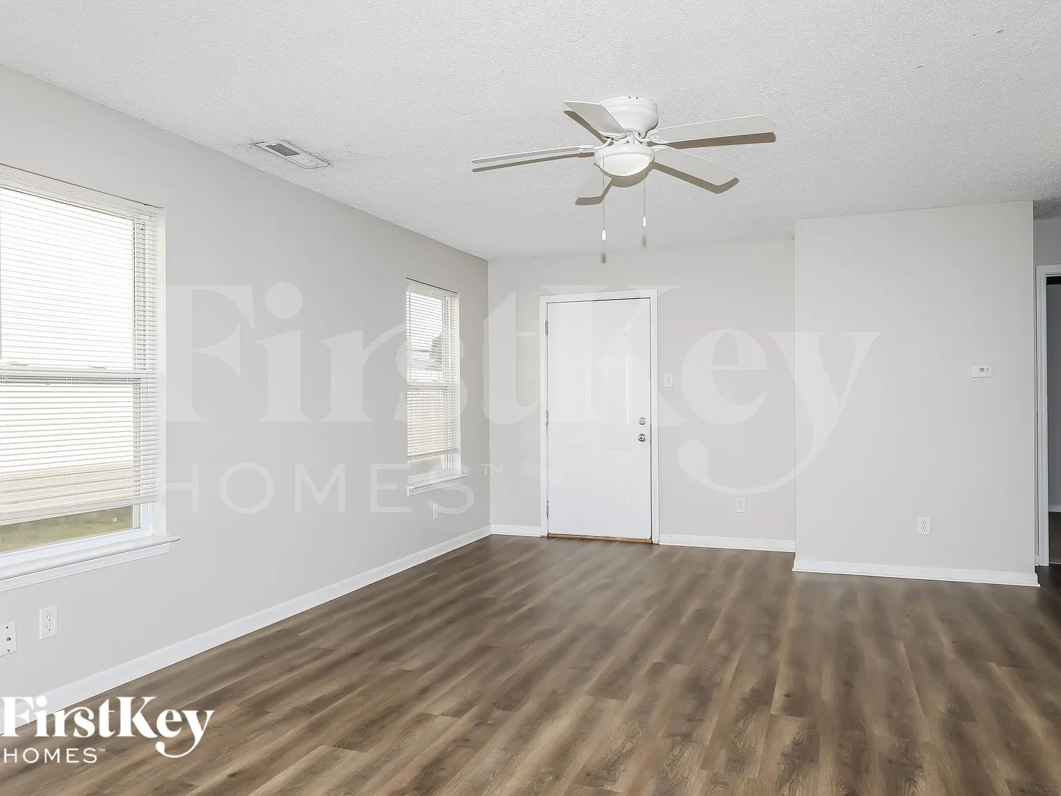 3 bed, 2.0 bath, 1250 sqft, $1,485 — Photo 3