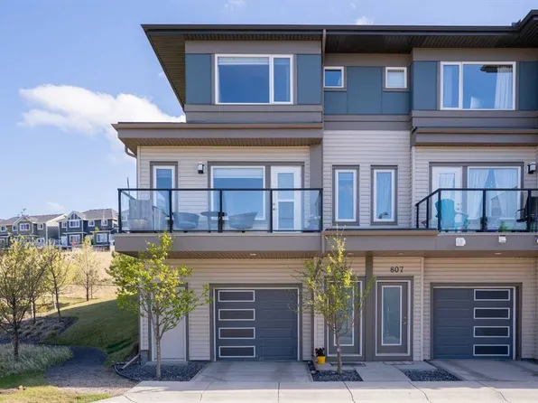 501 N River Heights Dr #808, Cochrane, AB T4C 2L3